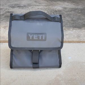 Yeti day trip cooler/lunchbox